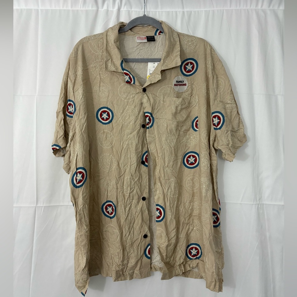 New XXL Marvel Button Up Top